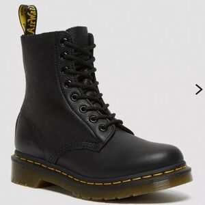 Dr. Martens 1460 Pascal